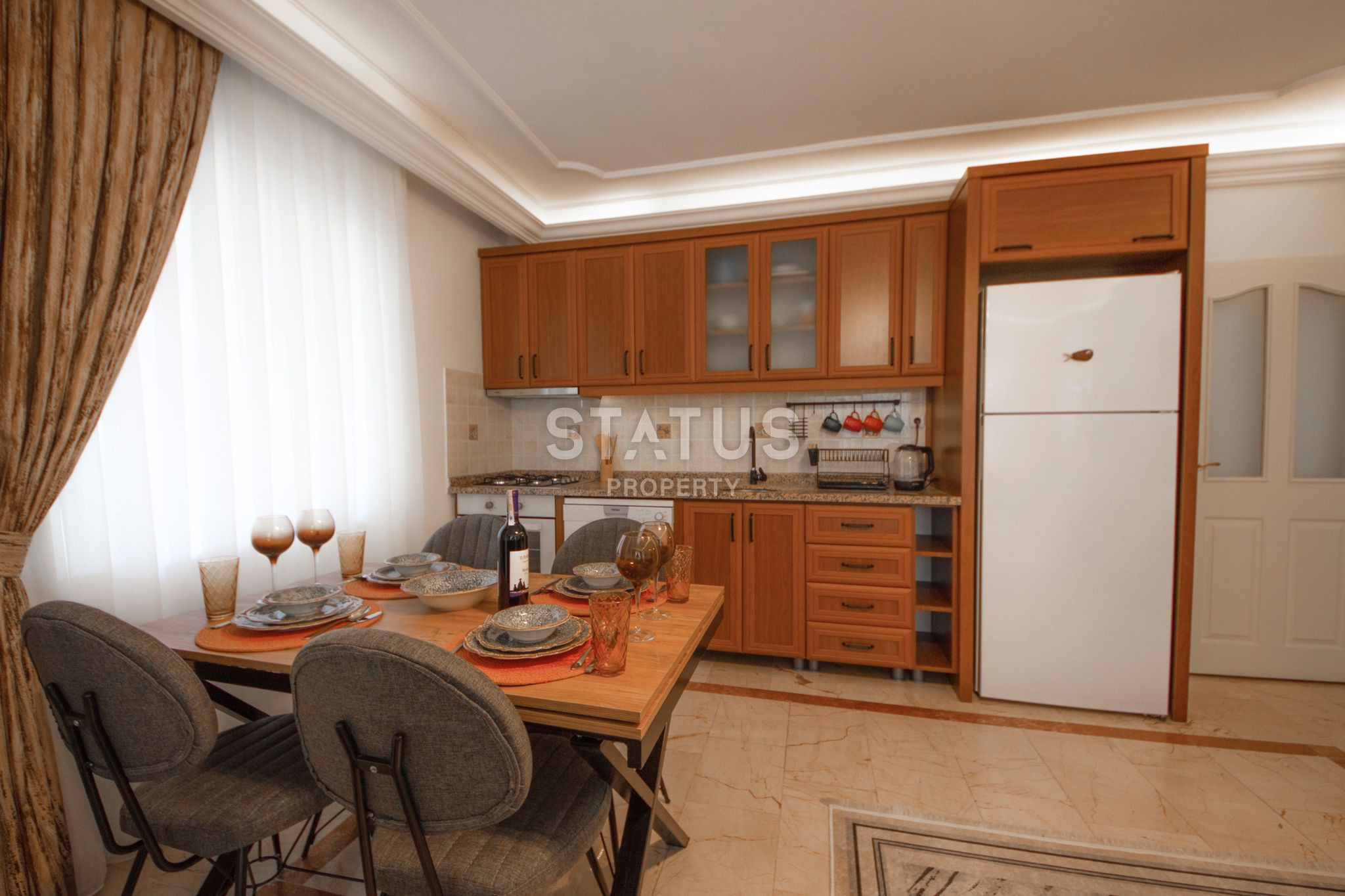 Просторная квартира 2+1 с мебелью и новой техникой в районе Клеопатры, 100м.кв фото 3