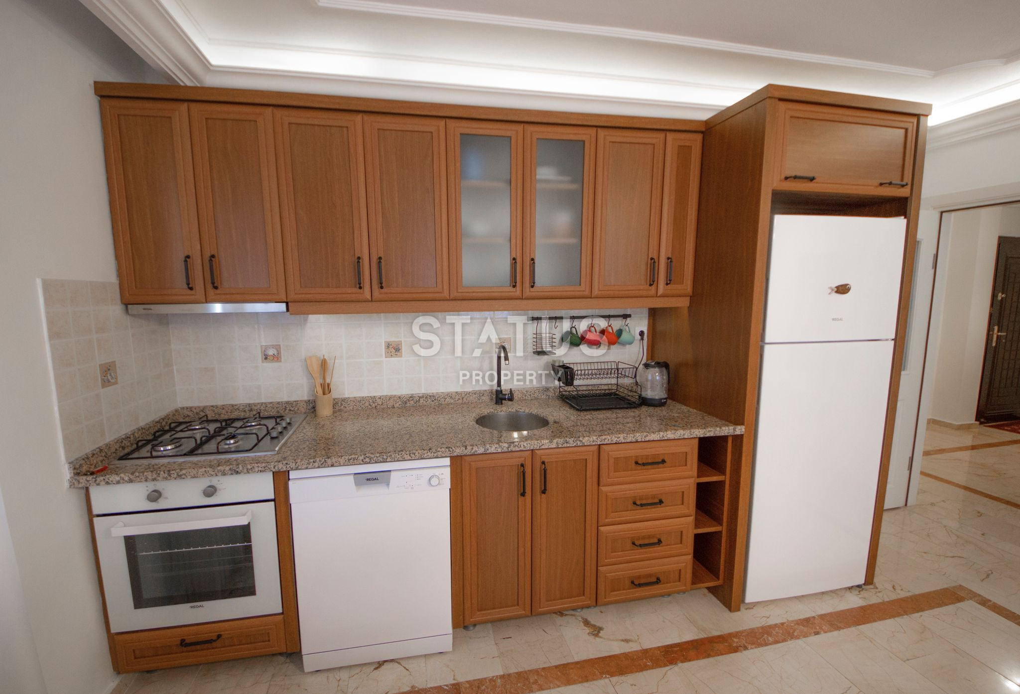 Просторная квартира 2+1 с мебелью и новой техникой в районе Клеопатры, 100м.кв фото 5