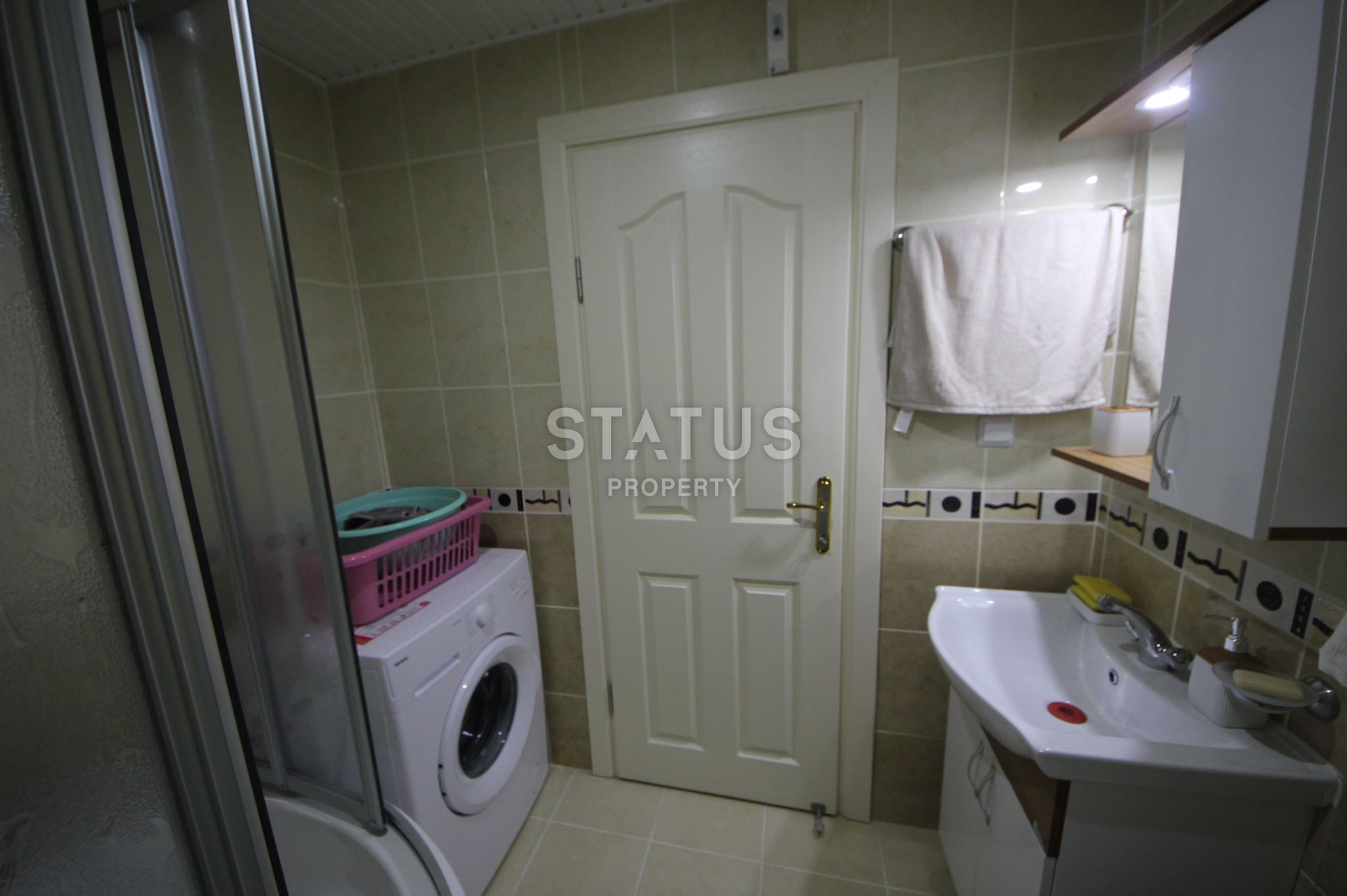 Просторная квартира 2+1 с мебелью и новой техникой в районе Клеопатры, 100м.кв фото 6