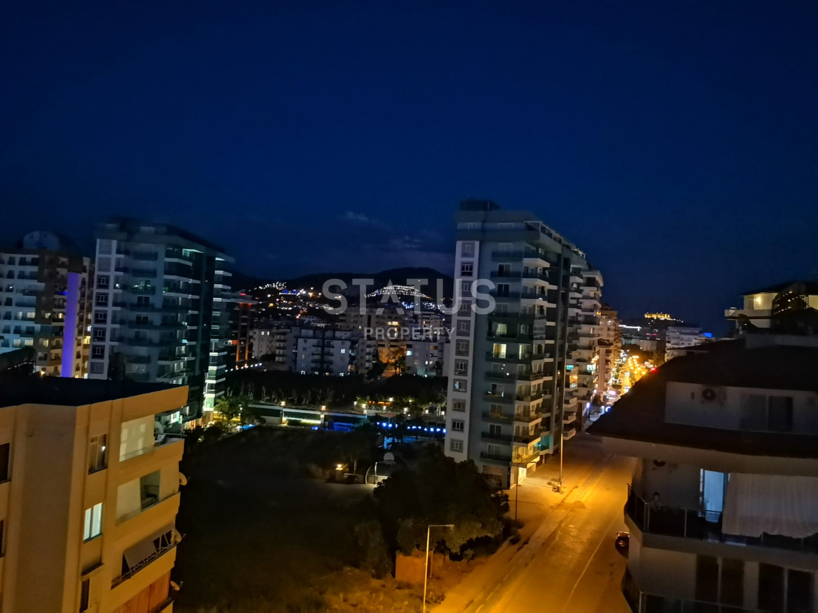 Меблированная квартира 2+1 с хорошей планировкой в 150 метрах от моря, 110 м2 в Махмутларе. фото 6