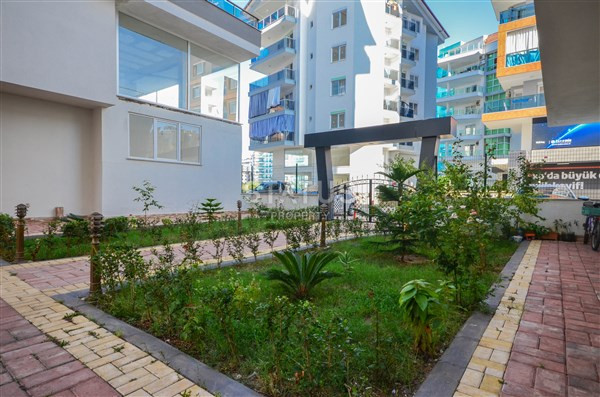 Меблированная квартира 2+1 с хорошей планировкой в 150 метрах от моря, 110 м2 в Махмутларе. фото 15