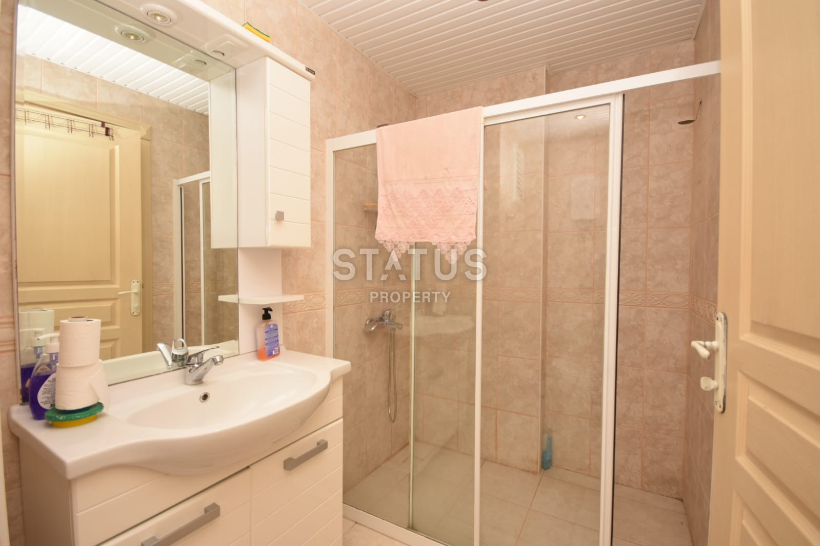 Apartment 2+1 furnished in Mahmutlar, 125 m2 фото 7