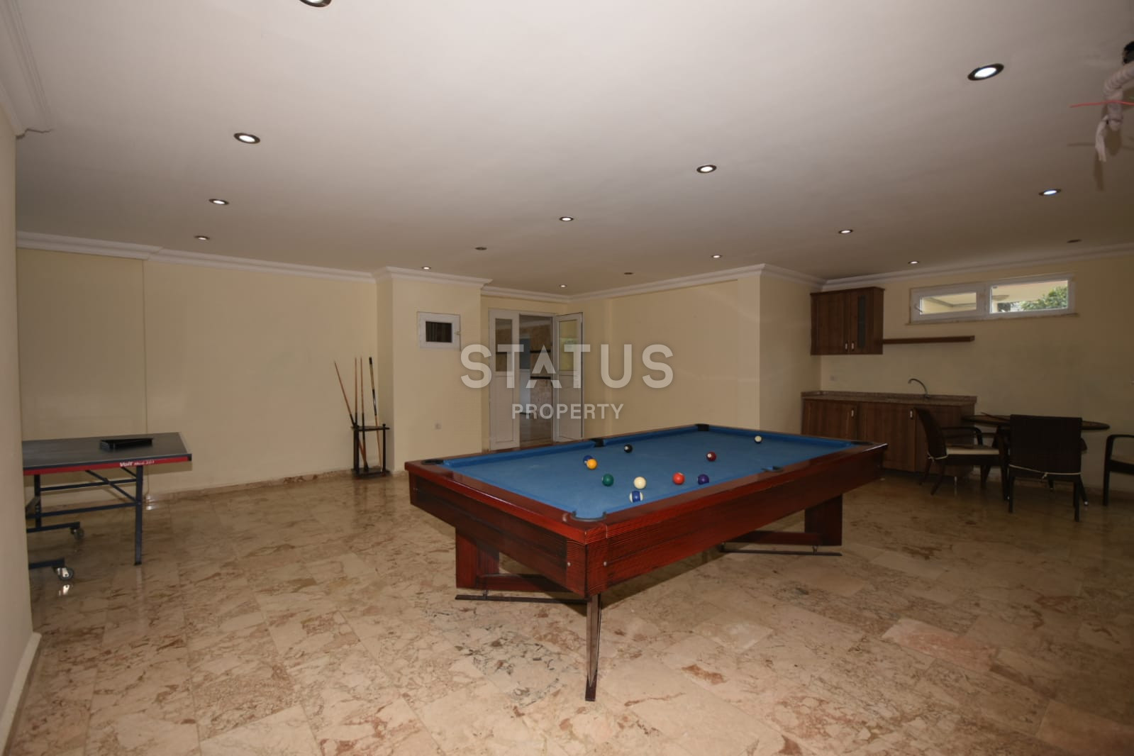 Apartment 2+1 furnished in Mahmutlar, 125 m2 фото 14