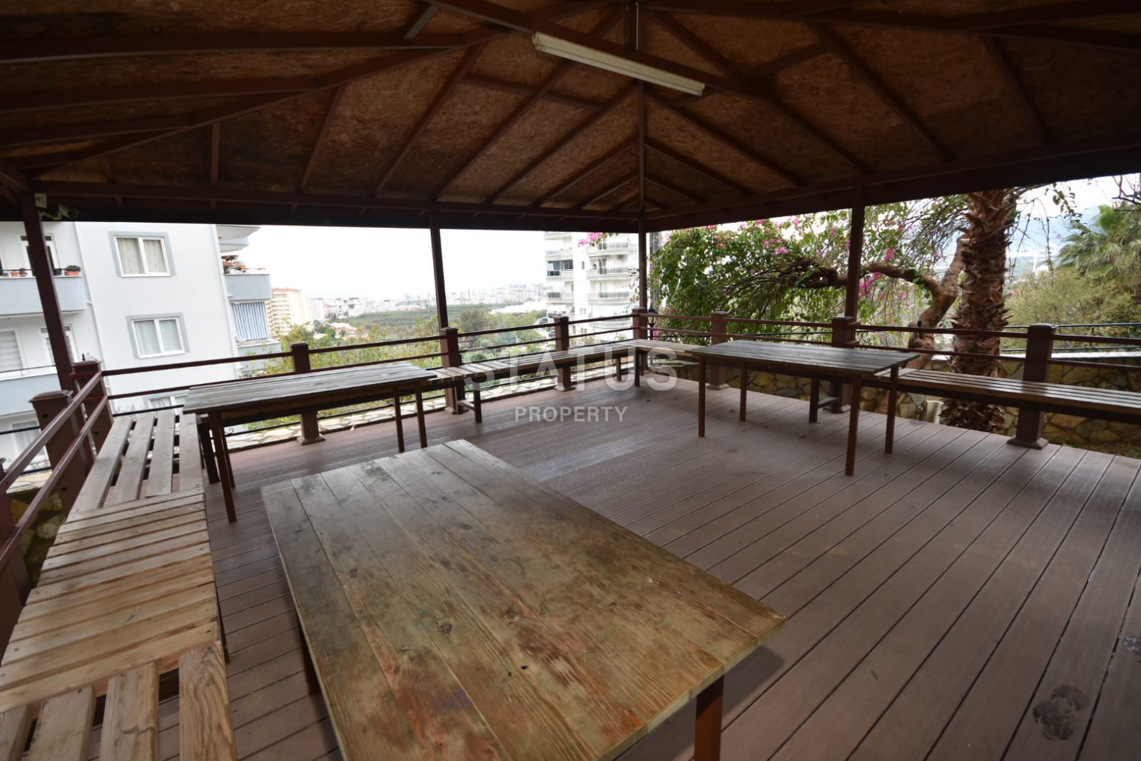 Apartment 2+1 furnished in Mahmutlar, 125 m2 фото 27