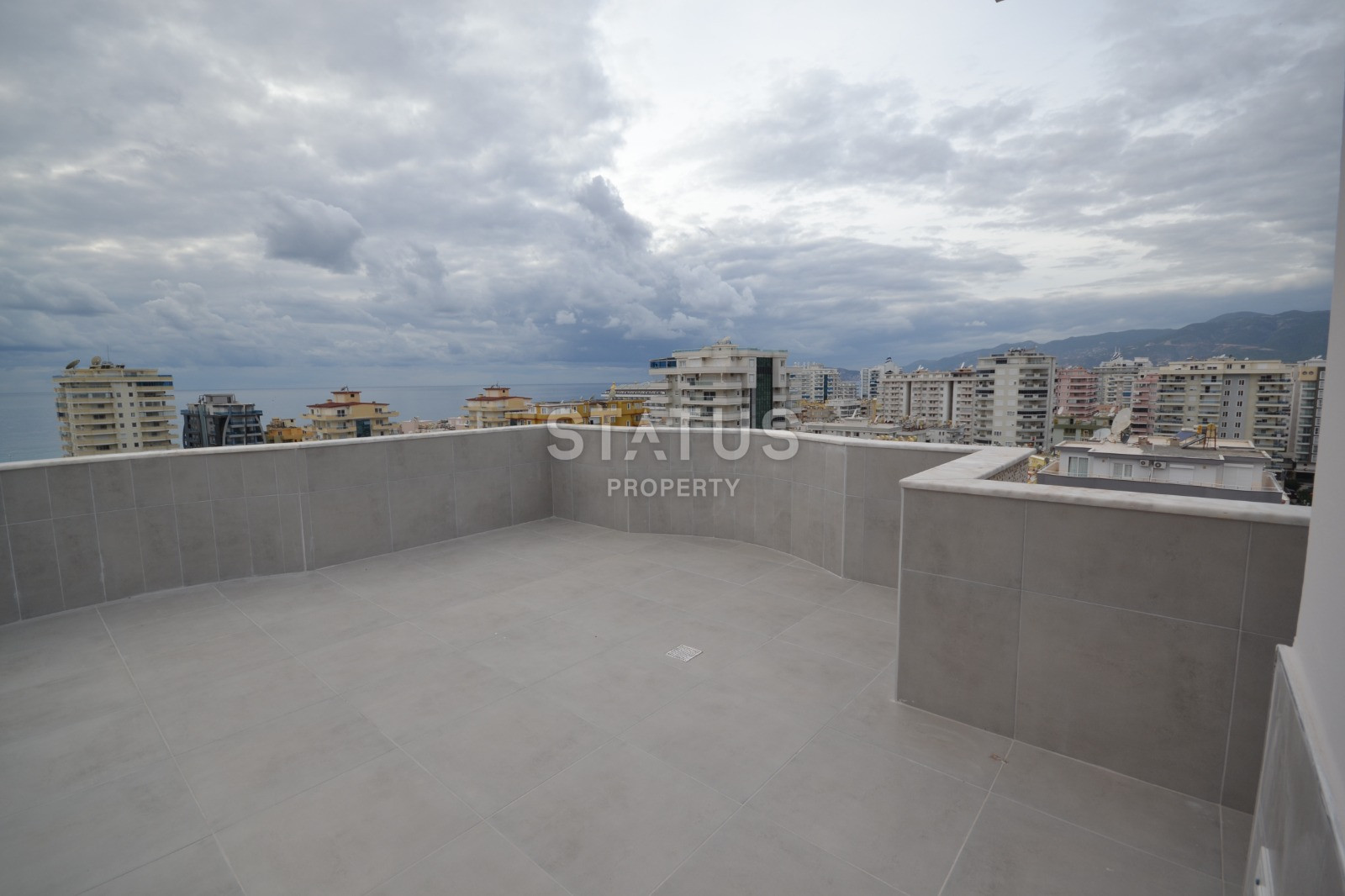 Двухуровневая квартира 4+1 с видом на море и горы в Махмутларе, 250м2 фото 35