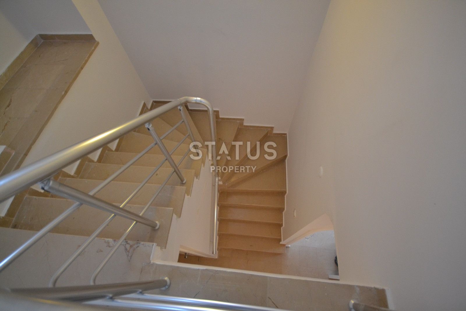 Двухуровневая квартира 4+1 с видом на море и горы в Махмутларе, 250м2 фото 42