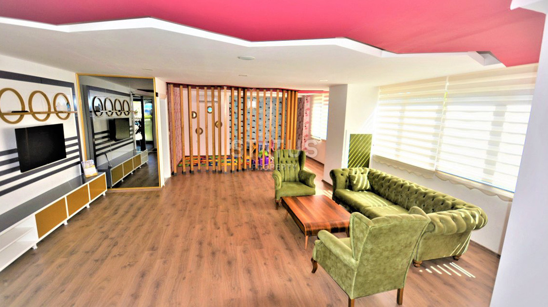 Furnished apartment 2+1 with sea views in Mahmutlar, 110 sq.m. фото 3