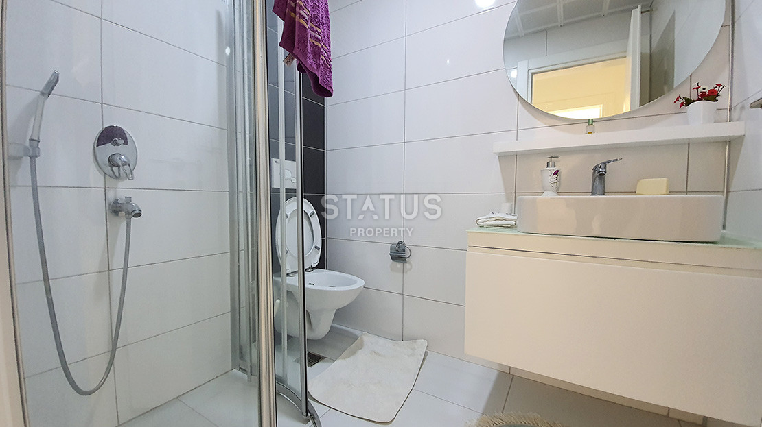 Furnished apartment 2+1 with sea views in Mahmutlar, 110 sq.m. фото 7