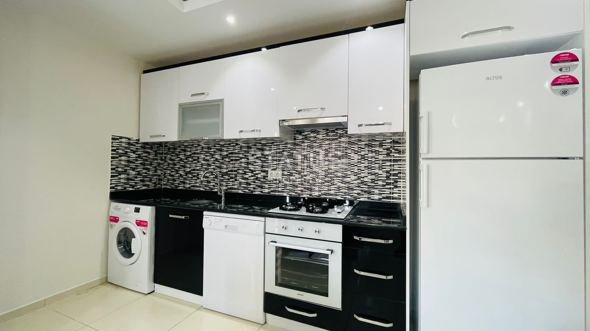 Апартаменты 2+1 с мебелью и техникой в Тосмуре, 120 кв.м. фото 3