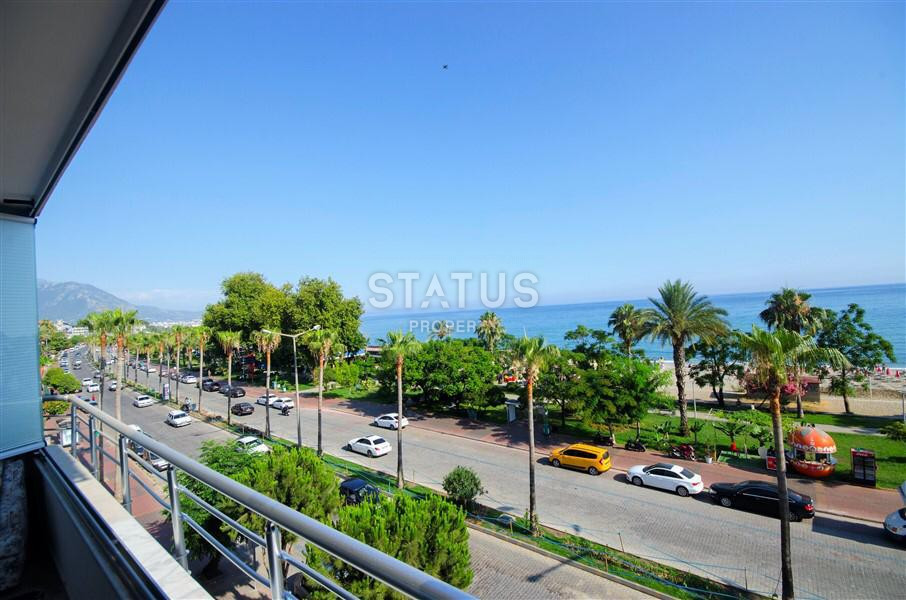 Квартира 3+1 с прямым видом на море в центре Алании, 150 м2. фото 3