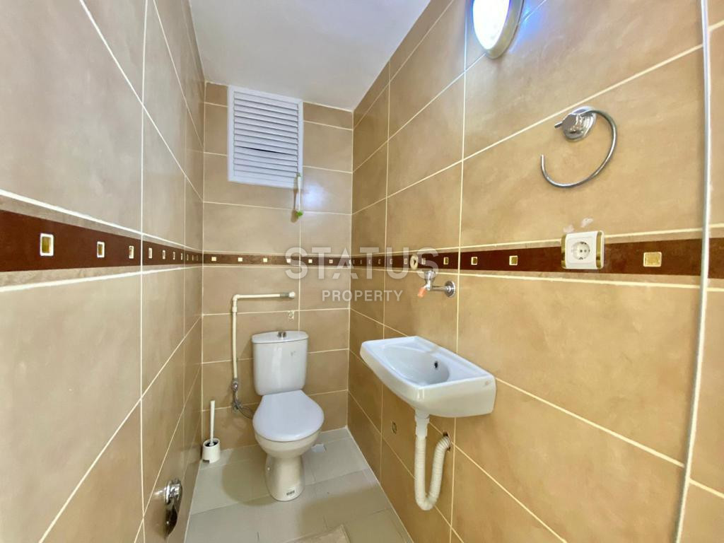 Spacious apartment with furniture 2+1, in Mahmutlar, 120 sq.m. фото 5