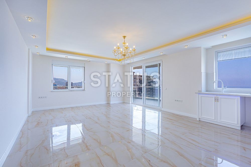 Пентхаус  4+1 с шикарным ремонтом и прямым видом на Средиземное море, 250 кв. м. фото 4