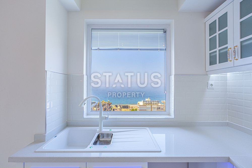 Пентхаус  4+1 с шикарным ремонтом и прямым видом на Средиземное море, 250 кв. м. фото 5