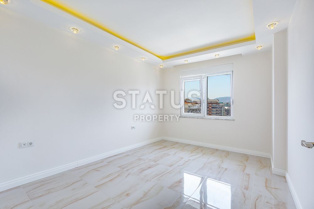 Пентхаус  4+1 с шикарным ремонтом и прямым видом на Средиземное море, 250 кв. м. фото 6