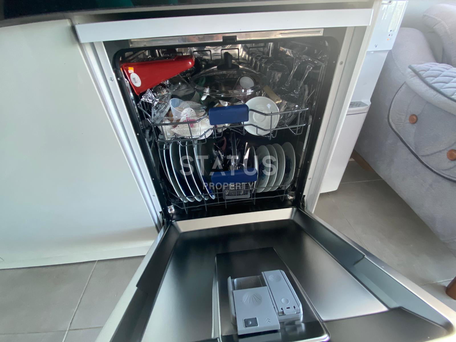 Апартаменты 1+1 в новом комплексе в Авсалларе, полный пакет мебели и техники фото 11