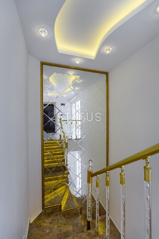 Пентхаус  4+1 с шикарным ремонтом и прямым видом на Средиземное море, 250 кв. м. фото 19