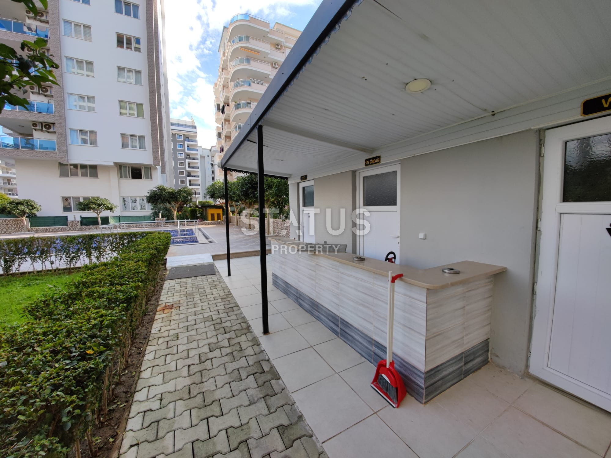 Большая 1+1 в новом комплексе в Махмутларе, 250 метров к морю фото 11