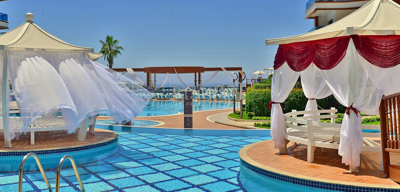 Просторная квартира планировки 3+1 с мебелью в комплексе с развитой инфраструктурой и собственным пляжем, 170м.кв фото 16