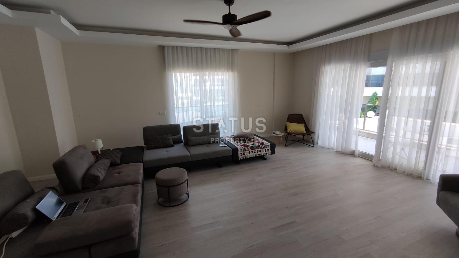 Большая пятикомнатная квартира в престижном районе Оба, отдельная кухня и личная терраса, новый комплекс с инфраструктурой, 250м2 фото 6