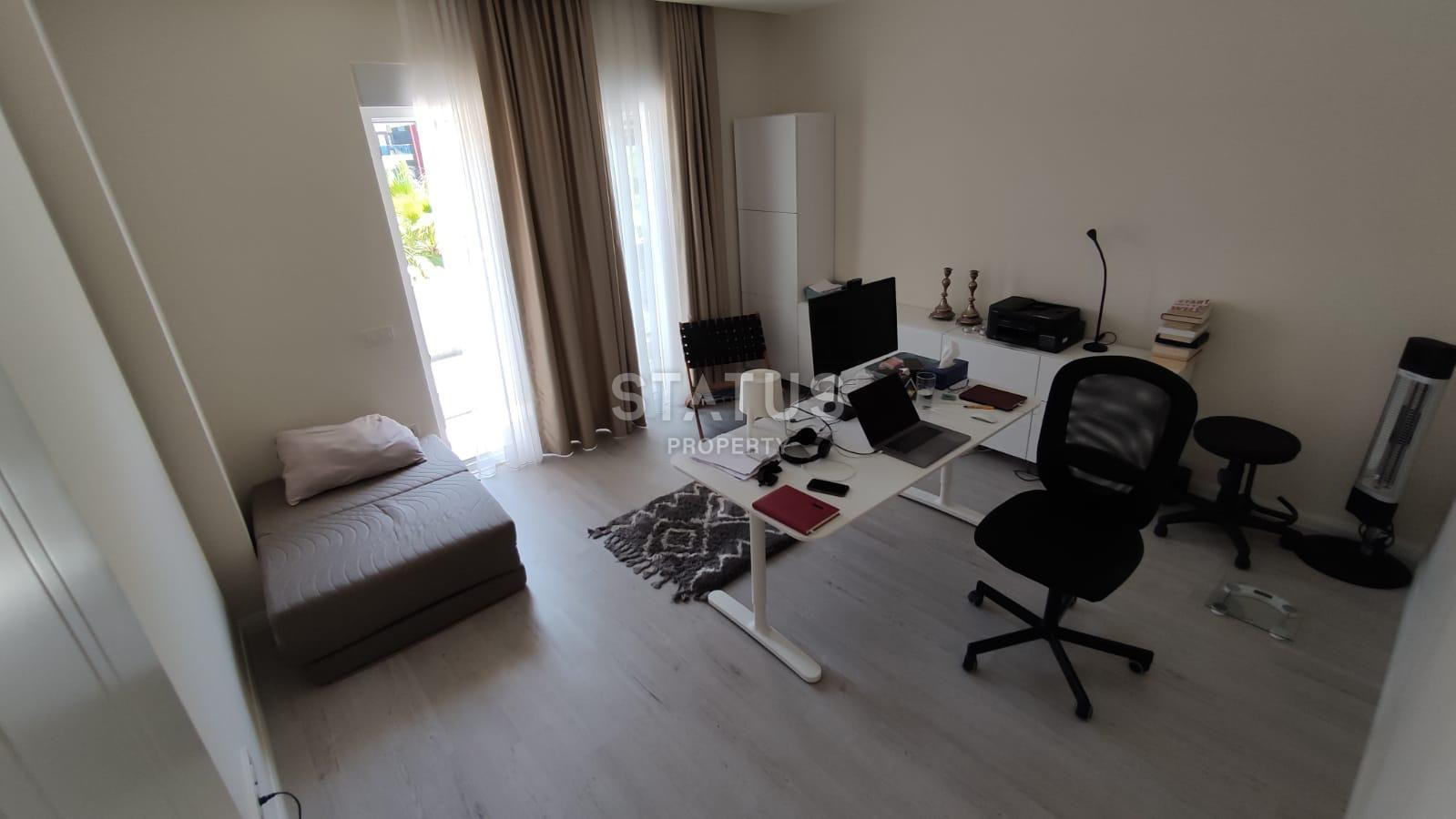 Большая пятикомнатная квартира в престижном районе Оба, отдельная кухня и личная терраса, новый комплекс с инфраструктурой, 250м2 фото 14