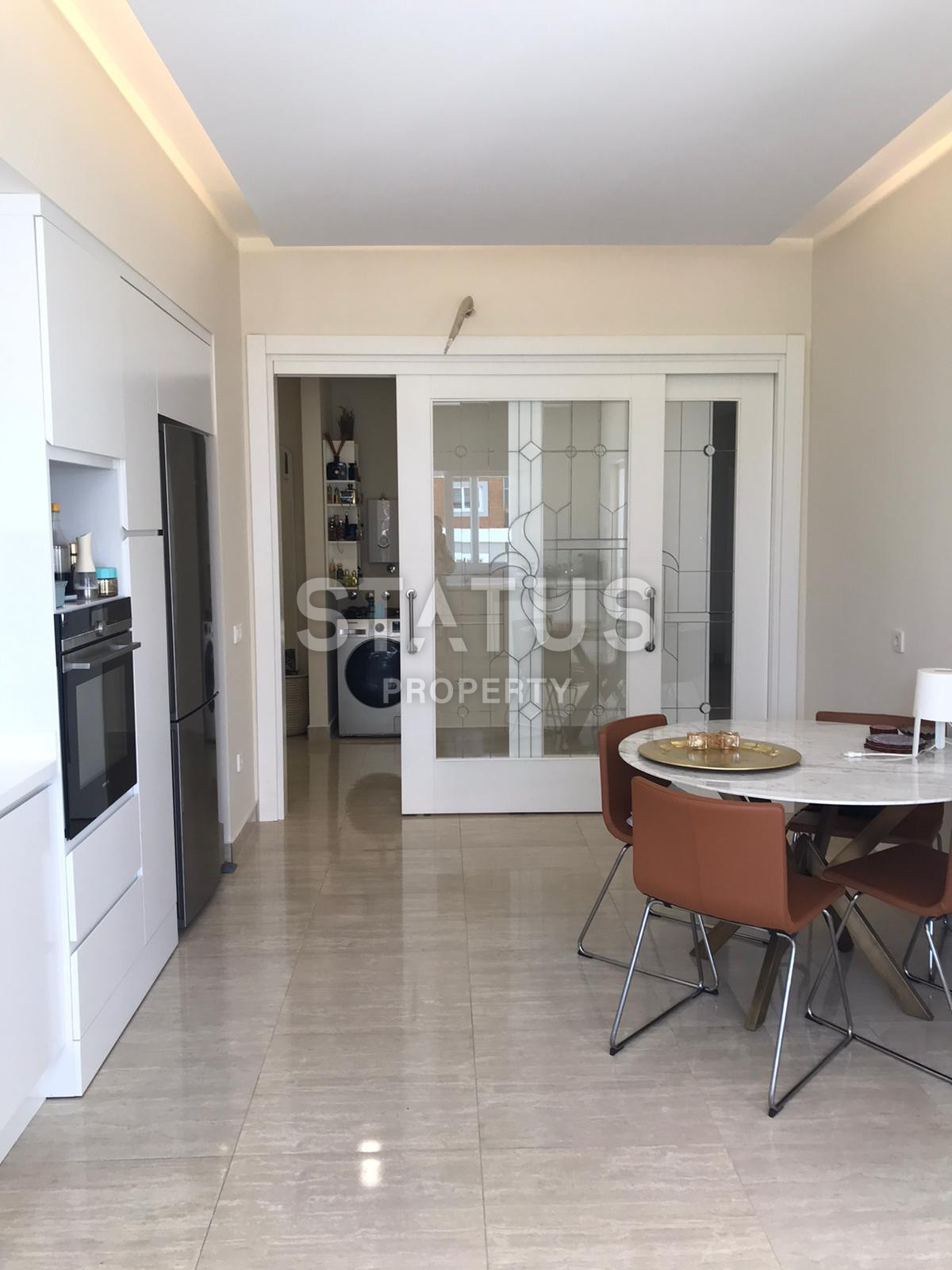 Большая пятикомнатная квартира в престижном районе Оба, отдельная кухня и личная терраса, новый комплекс с инфраструктурой, 250м2 фото 29