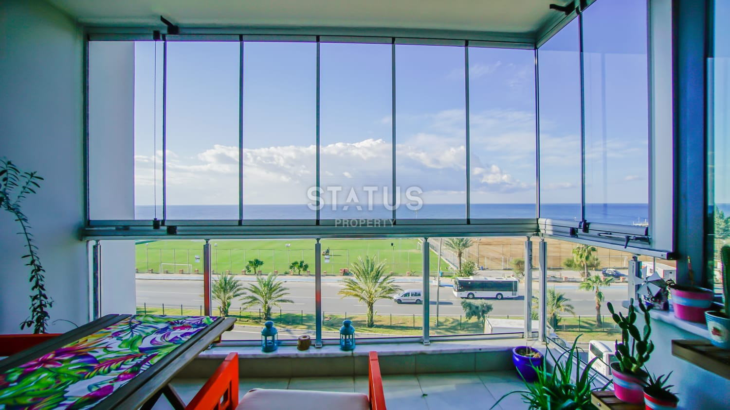 Furnished apartment 3+1 with sea views in the Kestel area, 240 m2 фото 4