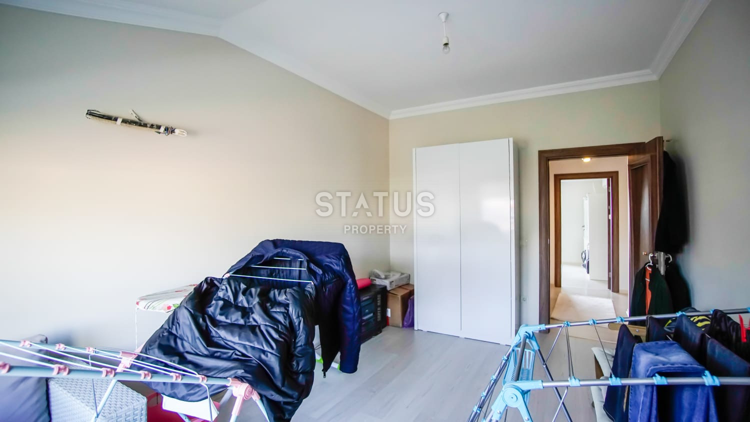 Furnished apartment 3+1 with sea views in the Kestel area, 240 m2 фото 31