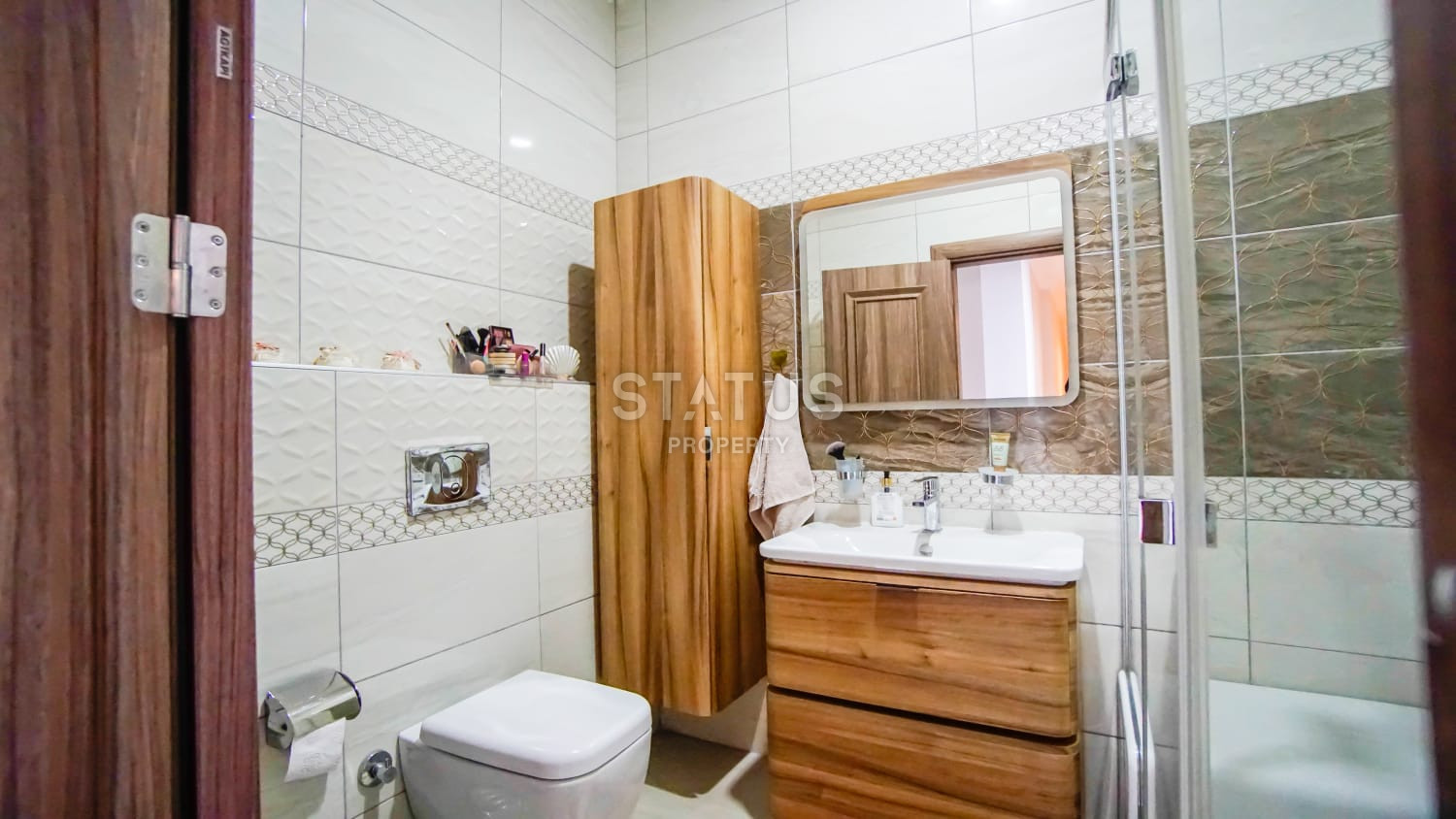 Furnished apartment 3+1 with sea views in the Kestel area, 240 m2 фото 36