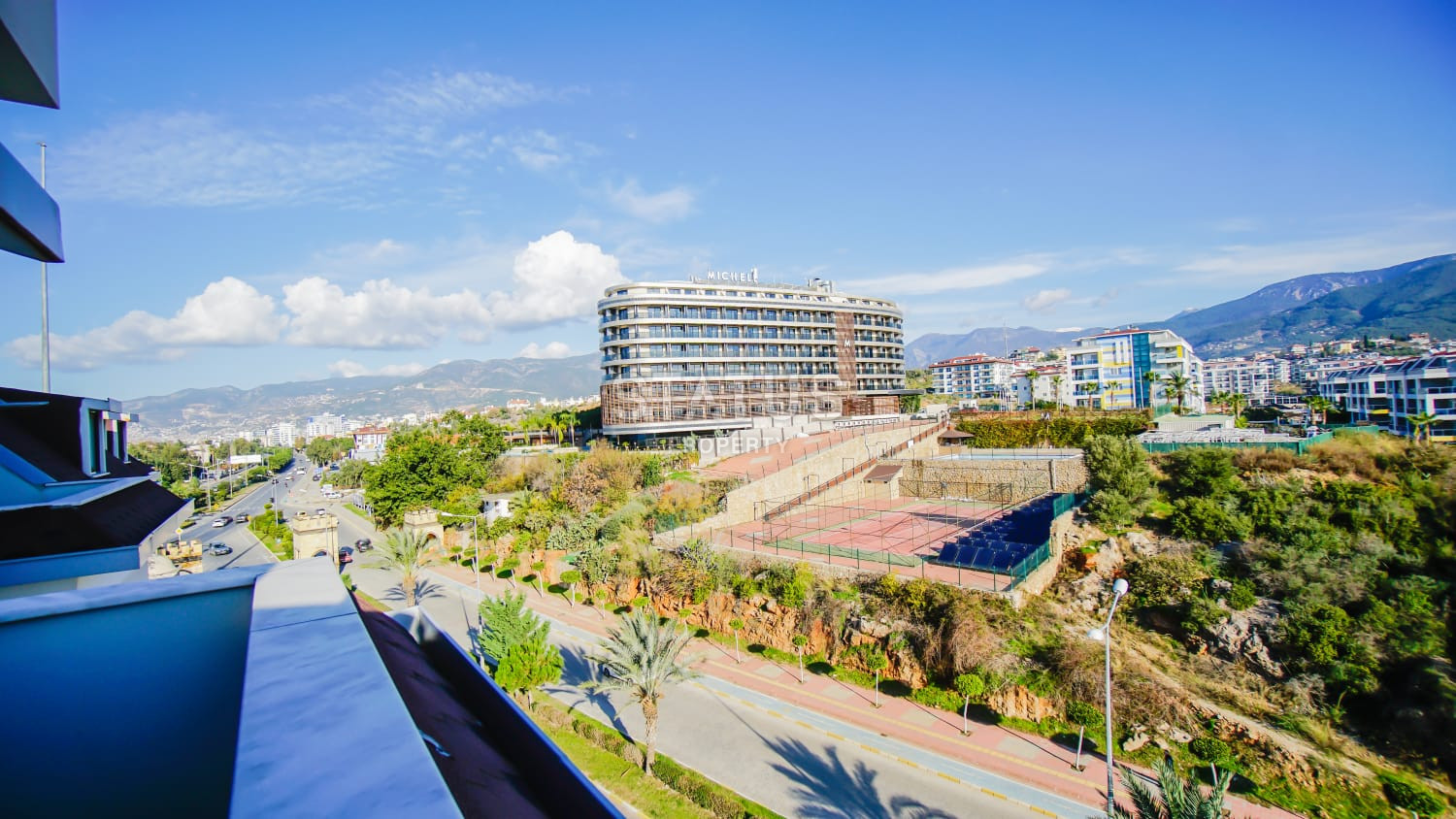 Furnished apartment 3+1 with sea views in the Kestel area, 240 m2 фото 39