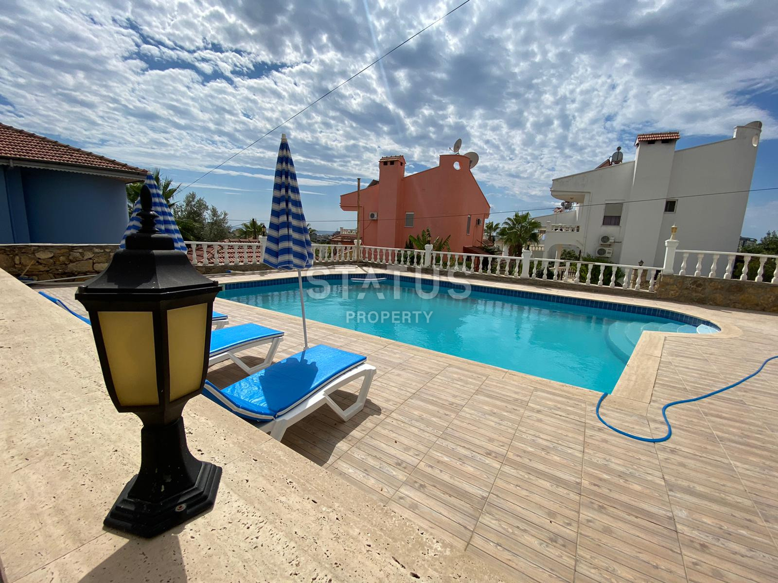 Garden duplex 3+1 with new furniture and appliances, 220 sq.m. фото 3