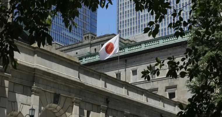 US tariff pressures push Japan&rsquo;s economy into first-quarter decline