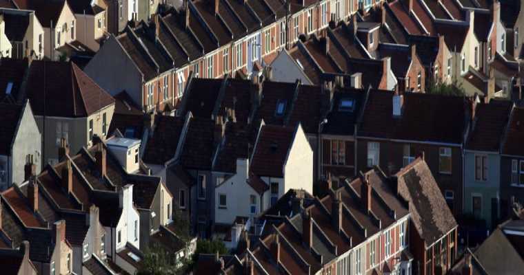 UK renters endure 3% housing inflation, overtaking mortgage-holding households