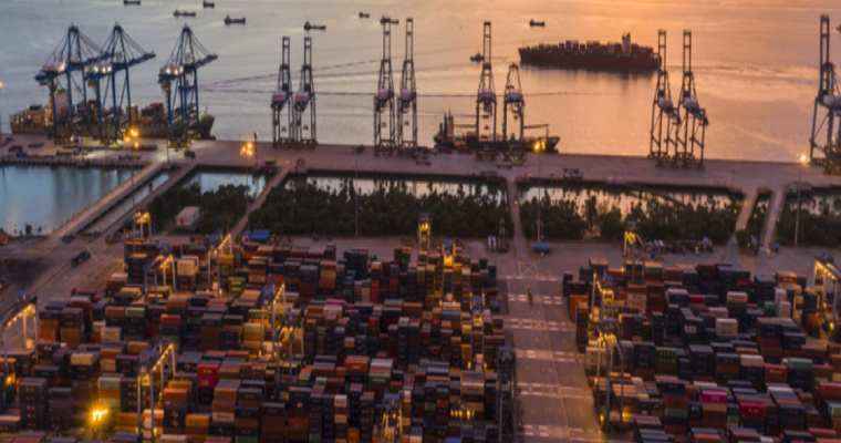 Port congestion disrupts nearly 50% of Asia-Europe sailings