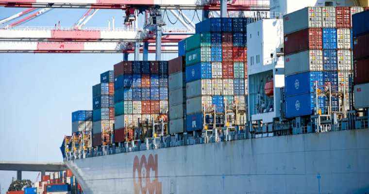 Chinese shipping container rates surge to 2-year peak amid US tariff fears