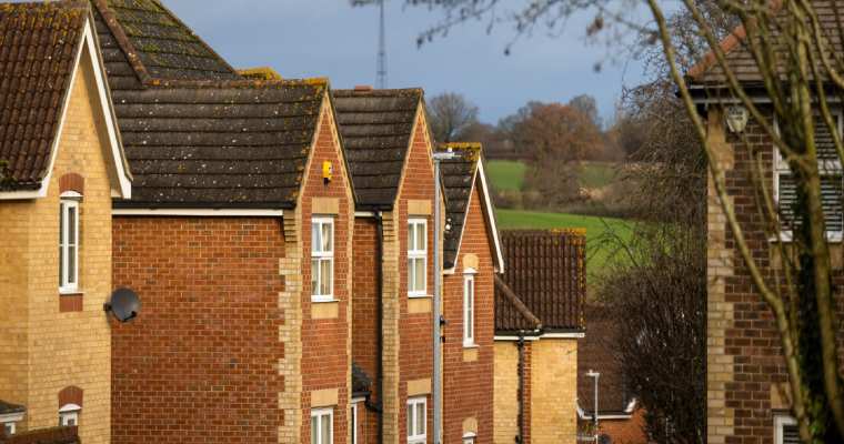 Flat UK house prices persist as interest rate cut looms