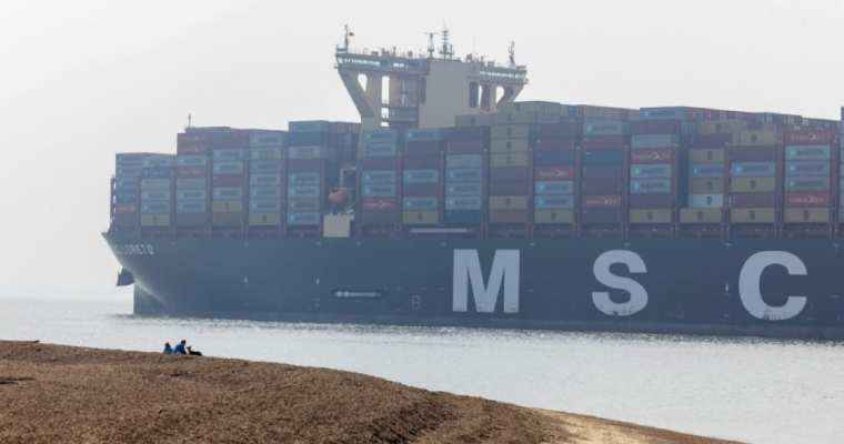 Extreme weather disrupts vessel traffic around South Africa