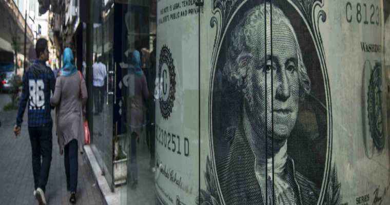 IMF approves $820 million loan for Egypt&rsquo;s economic stability