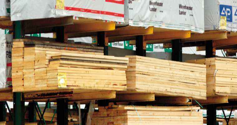May sees 2% decline in Canadian lumber output