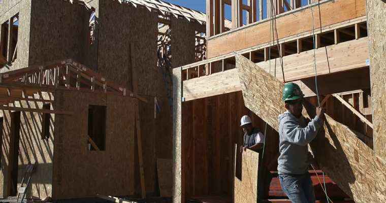 US home construction costs remain high despite a drop in lumber prices