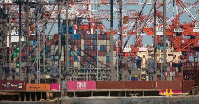 Trump's tariff plan to trigger huge surge in Asia-US freight rates
