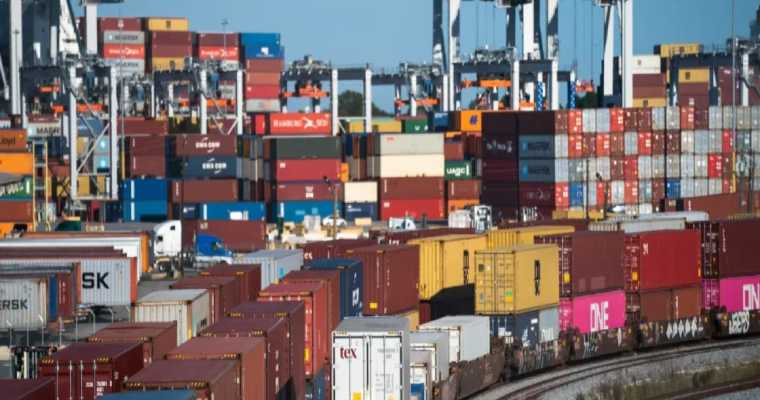 US East Coast carriers & rail operators implement pre-strike restrictions ahead of disruptions