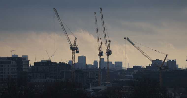 UK construction sector records fastest growth in 2 years amid recovery