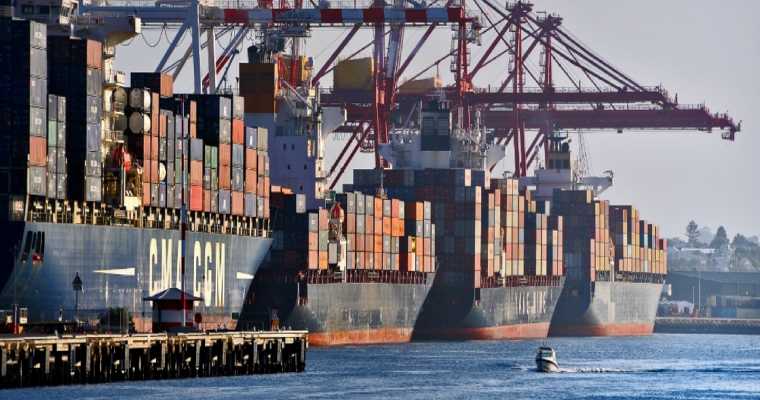 Container spot freight rates from Asia decline as US ports resume operations