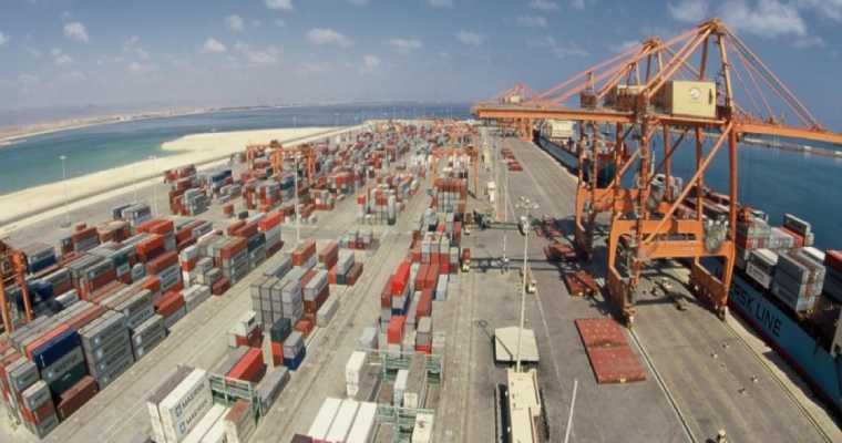 Oman&rsquo;s trade surplus surpasses $10.3 billion as exports outpace imports