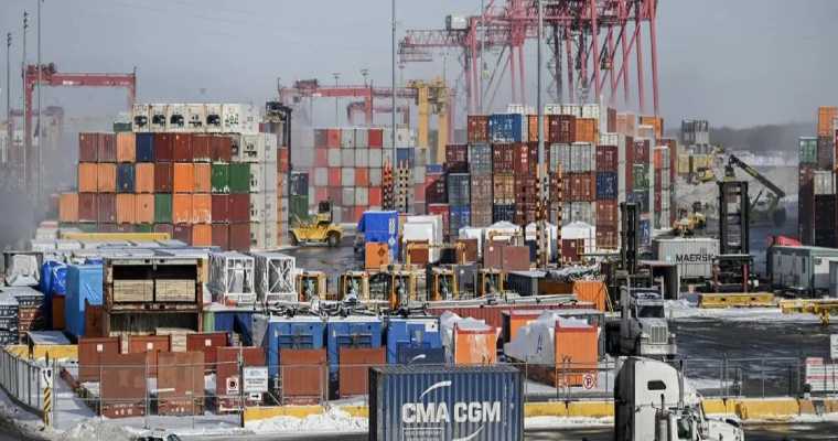 Montreal&rsquo;s MEA makes final appeal to dockworkers, offering 20% pay rise amid ongoing strike