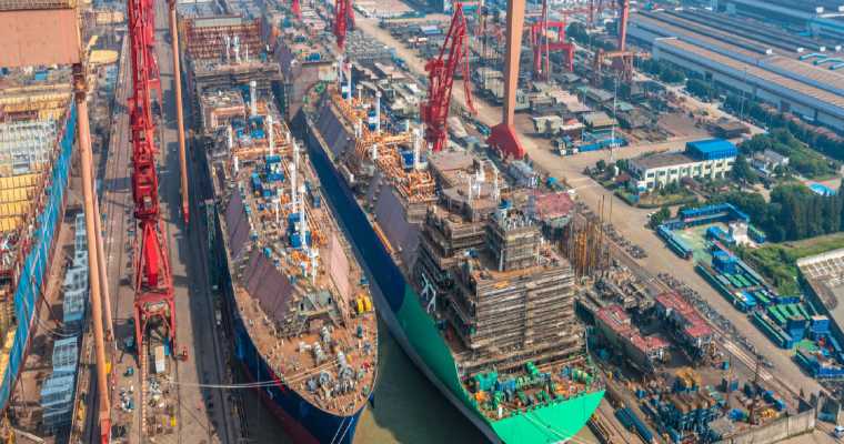 China leads global box shipbuilding boom with 68.5% market share in 2024