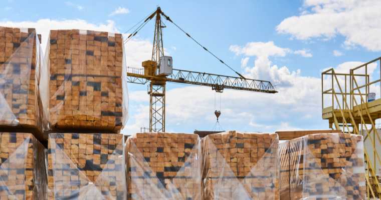 Digital media growth triggers a 12% drop in the global wood and paper trade