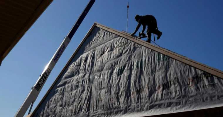 US mortgage rates hit 7%, highest 30-year rate since May 2024