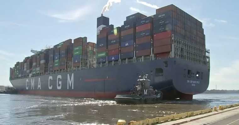 US East Coast port welcomes biggest container ship in its history