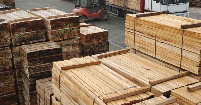 Brazilian exports of timber products fell annually by 19% in March